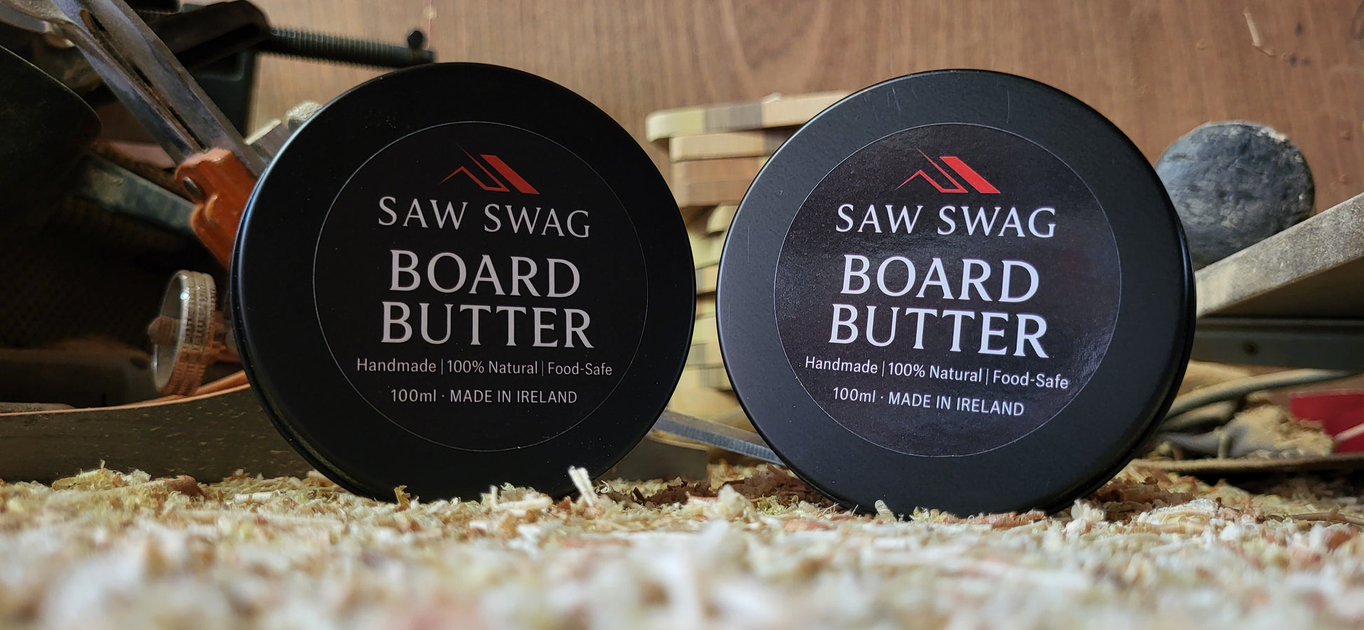 Handmade board butter for restoring dry wooden boards